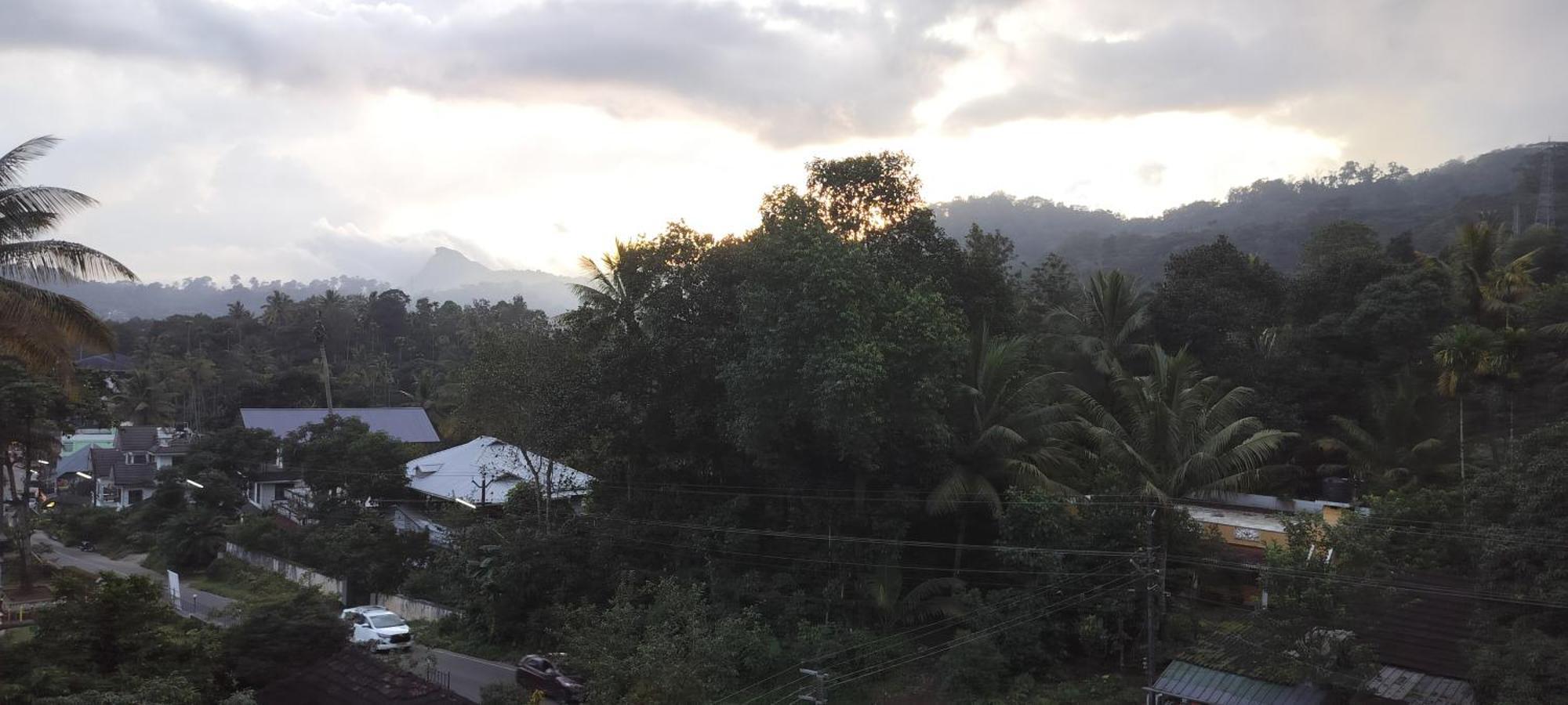 Himadri Munnar Holidays Exterior photo