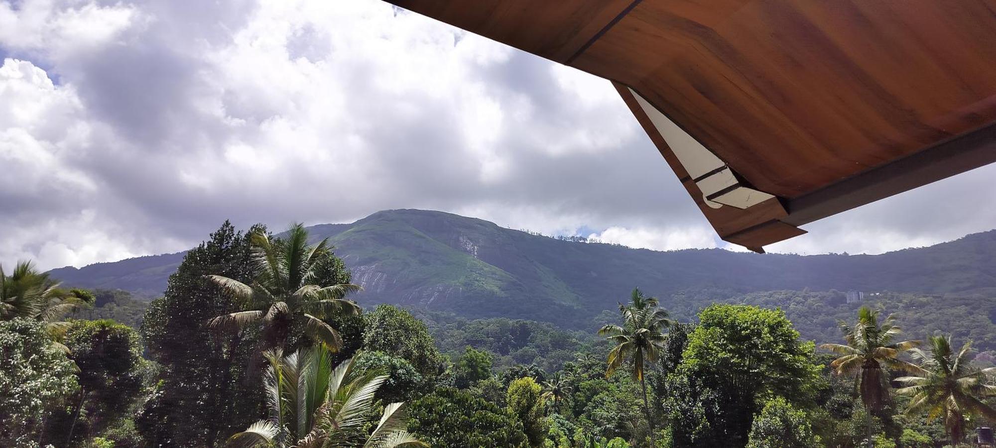Himadri Munnar Holidays Exterior photo