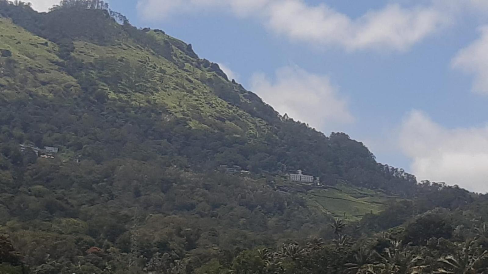 Himadri Munnar Holidays Exterior photo