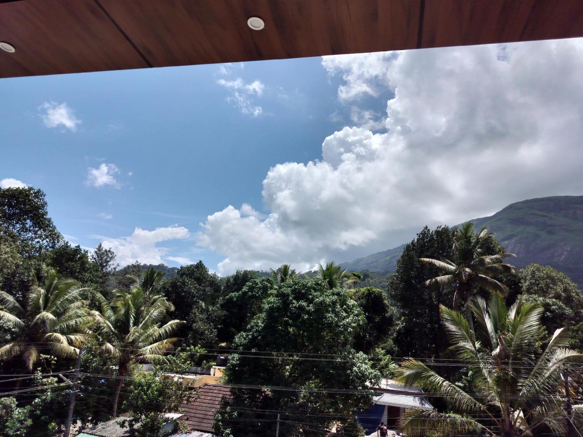 Himadri Munnar Holidays Exterior photo